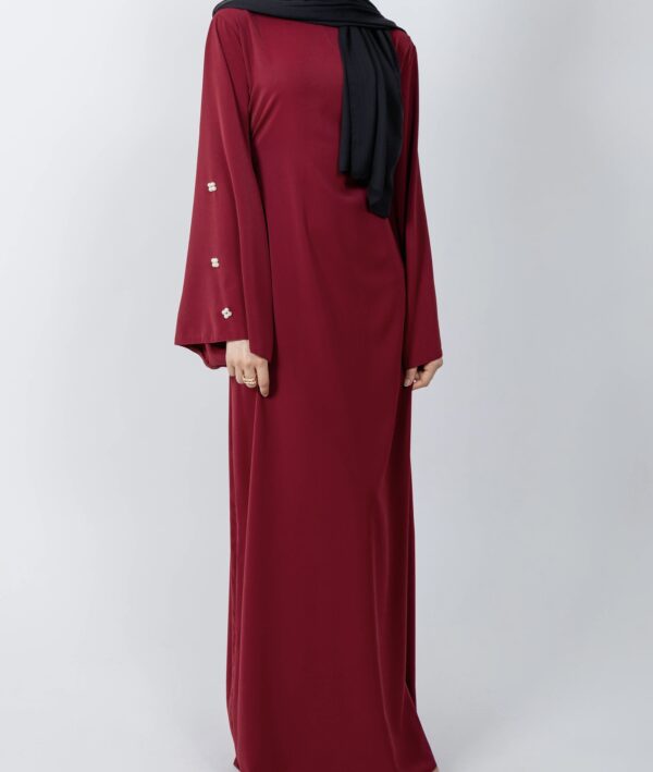 Dress perlée